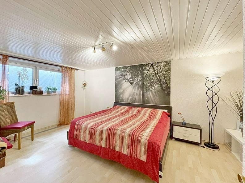 Prodej domu 224 m², pozemek 1.166 m², Winden, Porýní-Falc Prodej domu 224 m², pozemek 1.166 m², Winden, Porýní-Falc