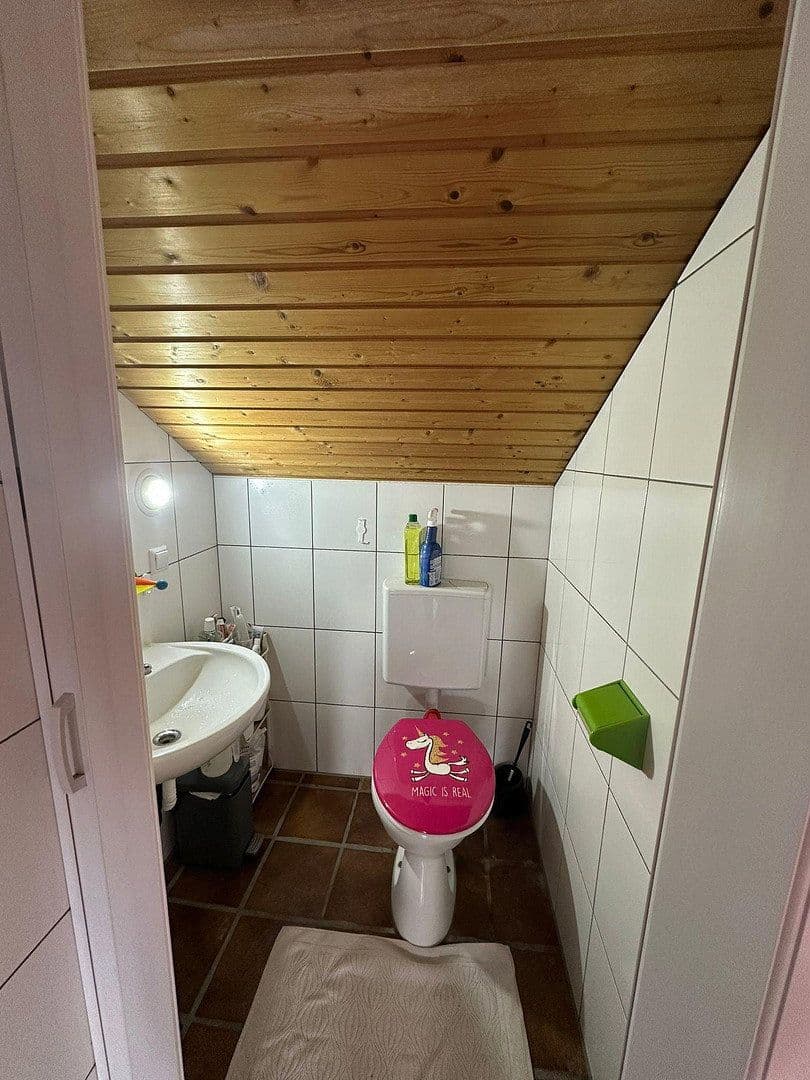 Pronájem domu 150 m², pozemek 220 m², St.-Nikolaus-Ring 9c, Hausen-Geltendorf, Bavorsko Pronájem domu 150 m², pozemek 220 m², St.-Nikolaus-Ring 9c, Hausen-Geltendorf, Bavorsko