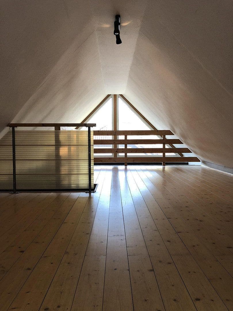 Pronájem bytu 4+1 98 m², Lindenstraße 24, Eulenbis, Porýní-Falc Pronájem bytu 4+1 98 m², Lindenstraße 24, Eulenbis, Porýní-Falc