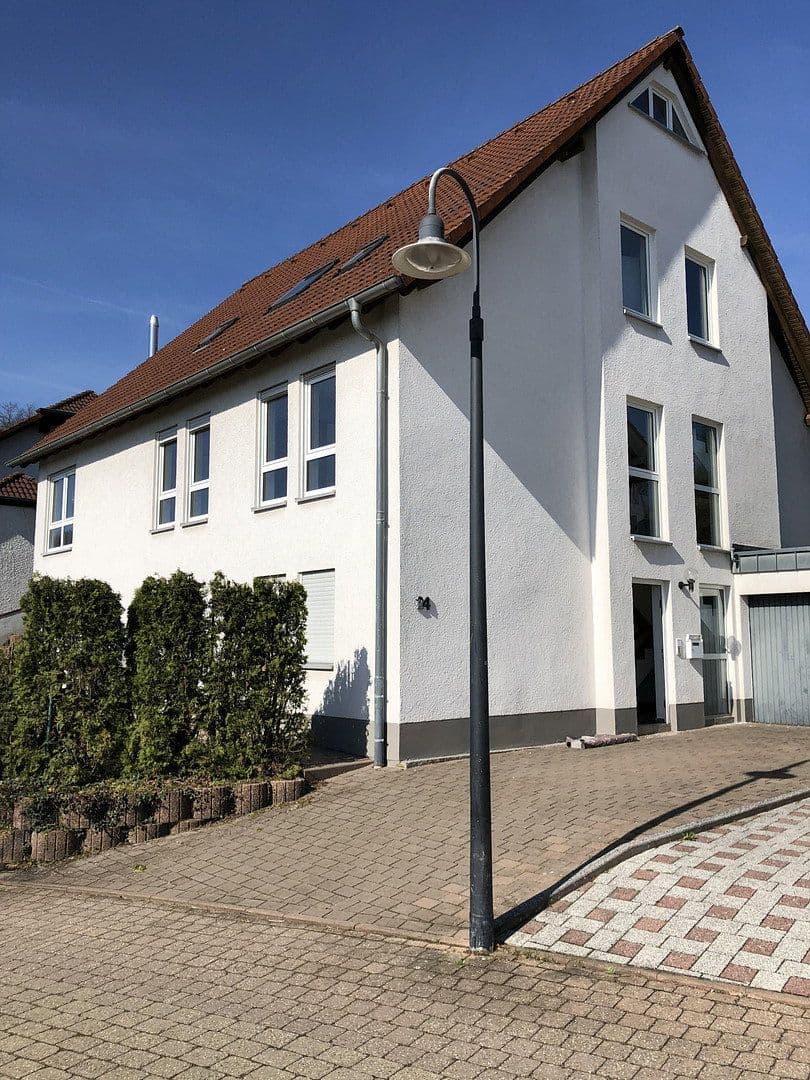 Pronájem bytu 4+1 98 m², Lindenstraße 24, Eulenbis, Porýní-Falc Pronájem bytu 4+1 98 m², Lindenstraße 24, Eulenbis, Porýní-Falc