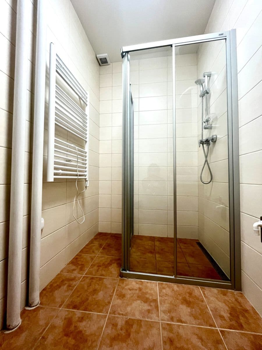 Pronájem bytu 2+1 51 m², Bendlova, Česká Lípa, Liberecký kraj Pronájem bytu 2+1 51 m², Bendlova, Česká Lípa, Liberecký kraj