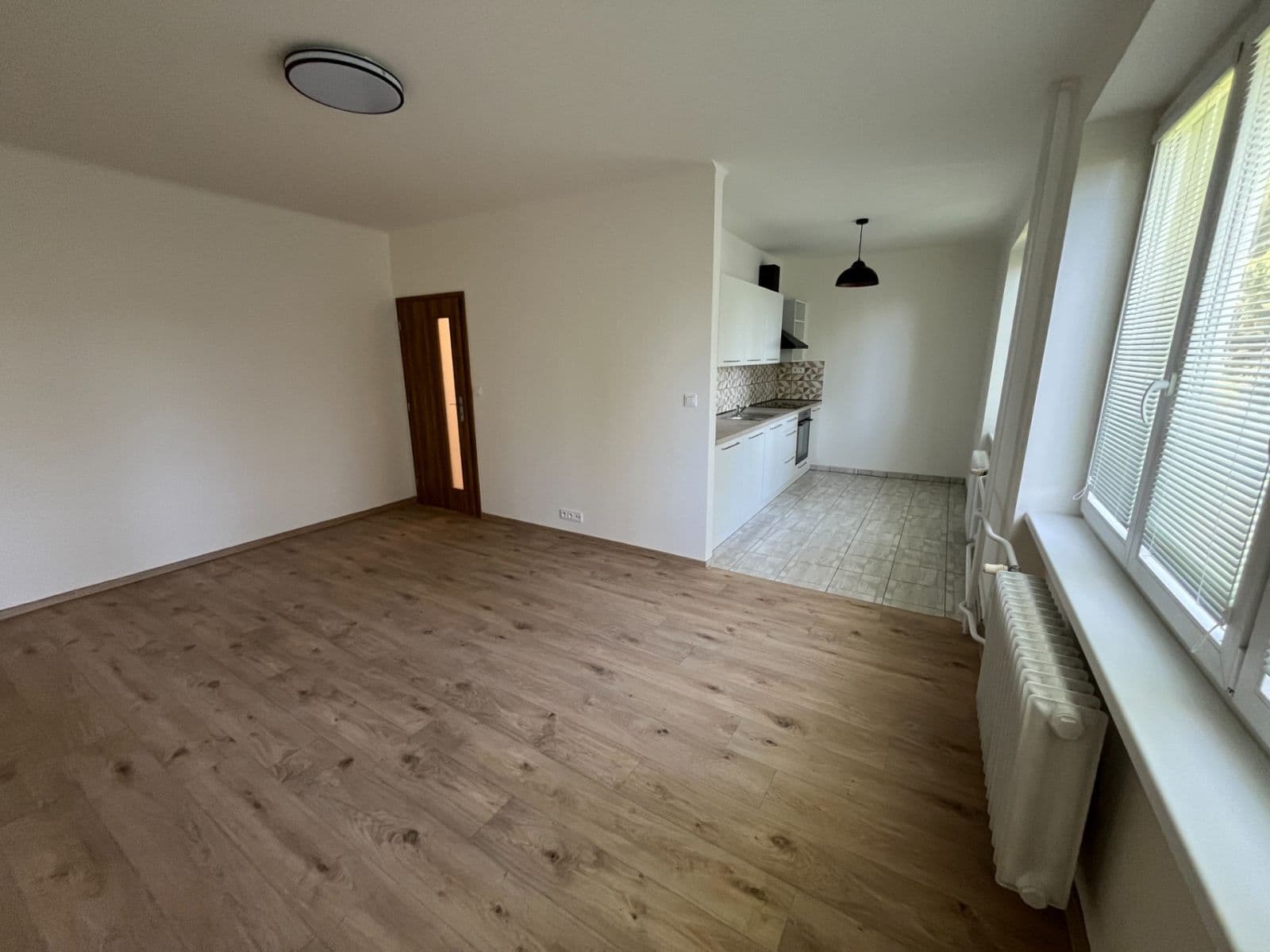 Pronájem bytu 2+1 51 m², Bendlova, Česká Lípa, Liberecký kraj Pronájem bytu 2+1 51 m², Bendlova, Česká Lípa, Liberecký kraj