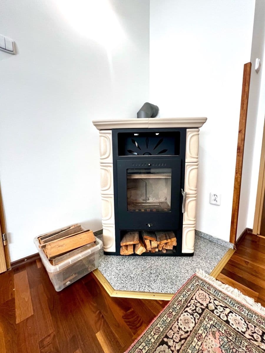 Pronájem bytu 3+1 85 m², Za Humny, Praha, Praha Pronájem bytu 3+1 85 m², Za Humny, Praha, Praha