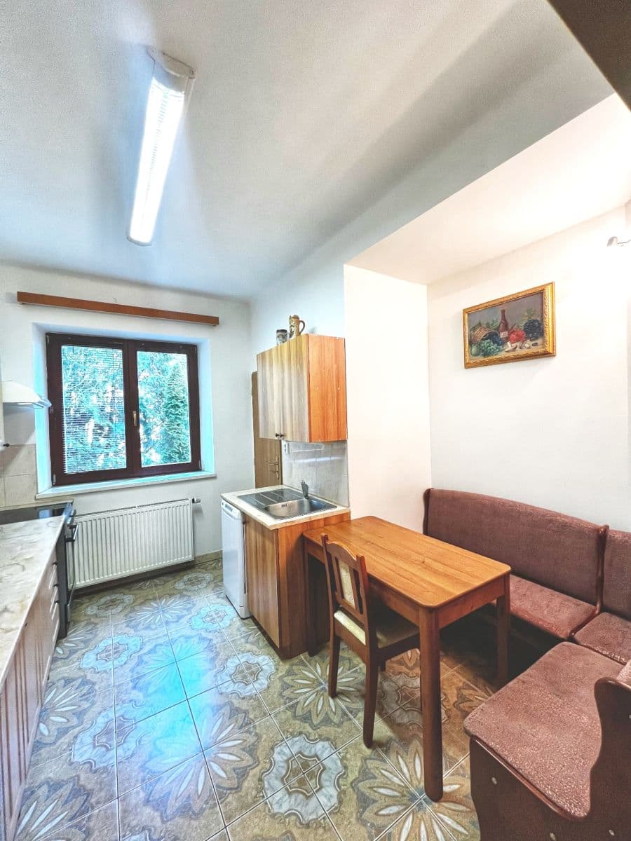 Pronájem bytu 3+1 85 m², Za Humny, Praha, Praha Pronájem bytu 3+1 85 m², Za Humny, Praha, Praha