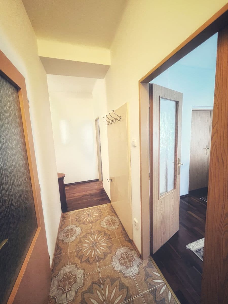 Pronájem bytu 3+1 85 m², Za Humny, Praha, Praha Pronájem bytu 3+1 85 m², Za Humny, Praha, Praha