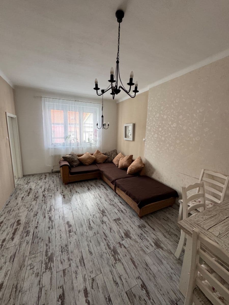 Pronájem bytu 3+1 80 m², Pivovarnická, Praha, Praha Pronájem bytu 3+1 80 m², Pivovarnická, Praha, Praha
