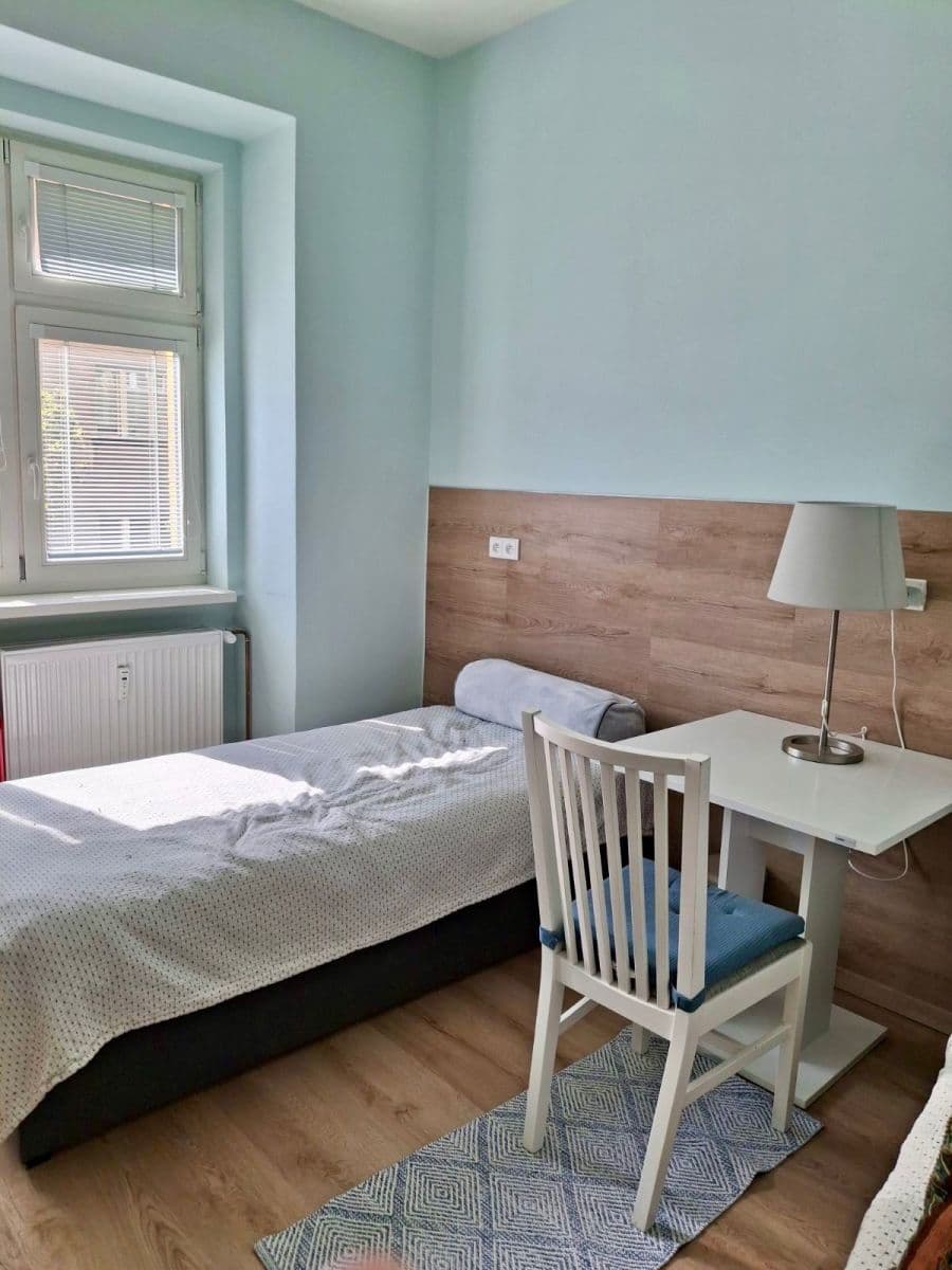Pronájem bytu 1+kk 24 m², V Horní Stromce, Praha, Praha Pronájem bytu 1+kk 24 m², V Horní Stromce, Praha, Praha
