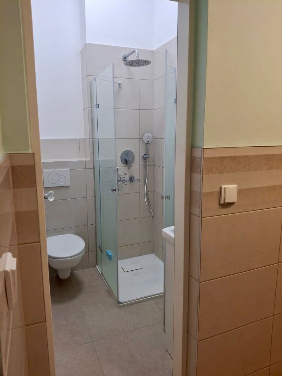 Pronájem bytu 1+kk 24 m², V Horní Stromce, Praha, Praha Pronájem bytu 1+kk 24 m², V Horní Stromce, Praha, Praha