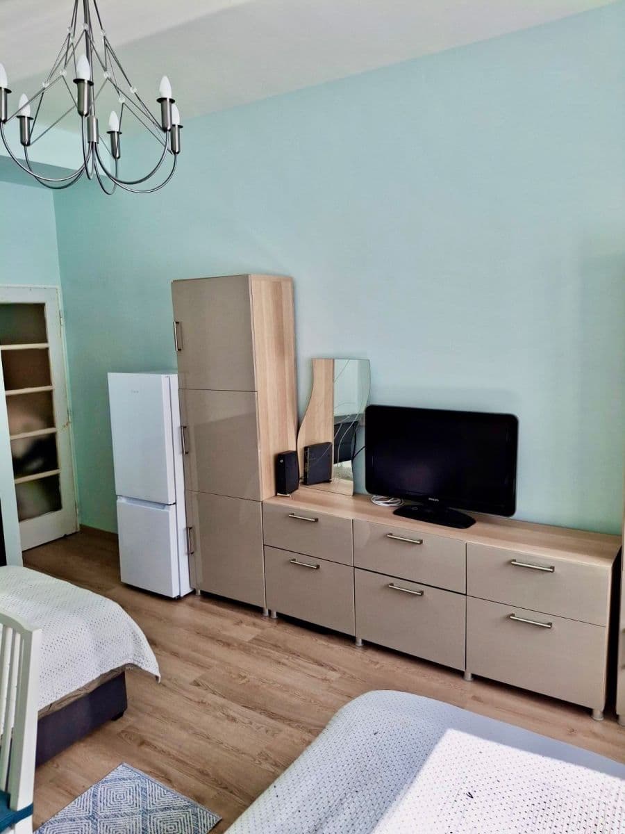 Pronájem bytu 1+kk 24 m², V Horní Stromce, Praha, Praha Pronájem bytu 1+kk 24 m², V Horní Stromce, Praha, Praha