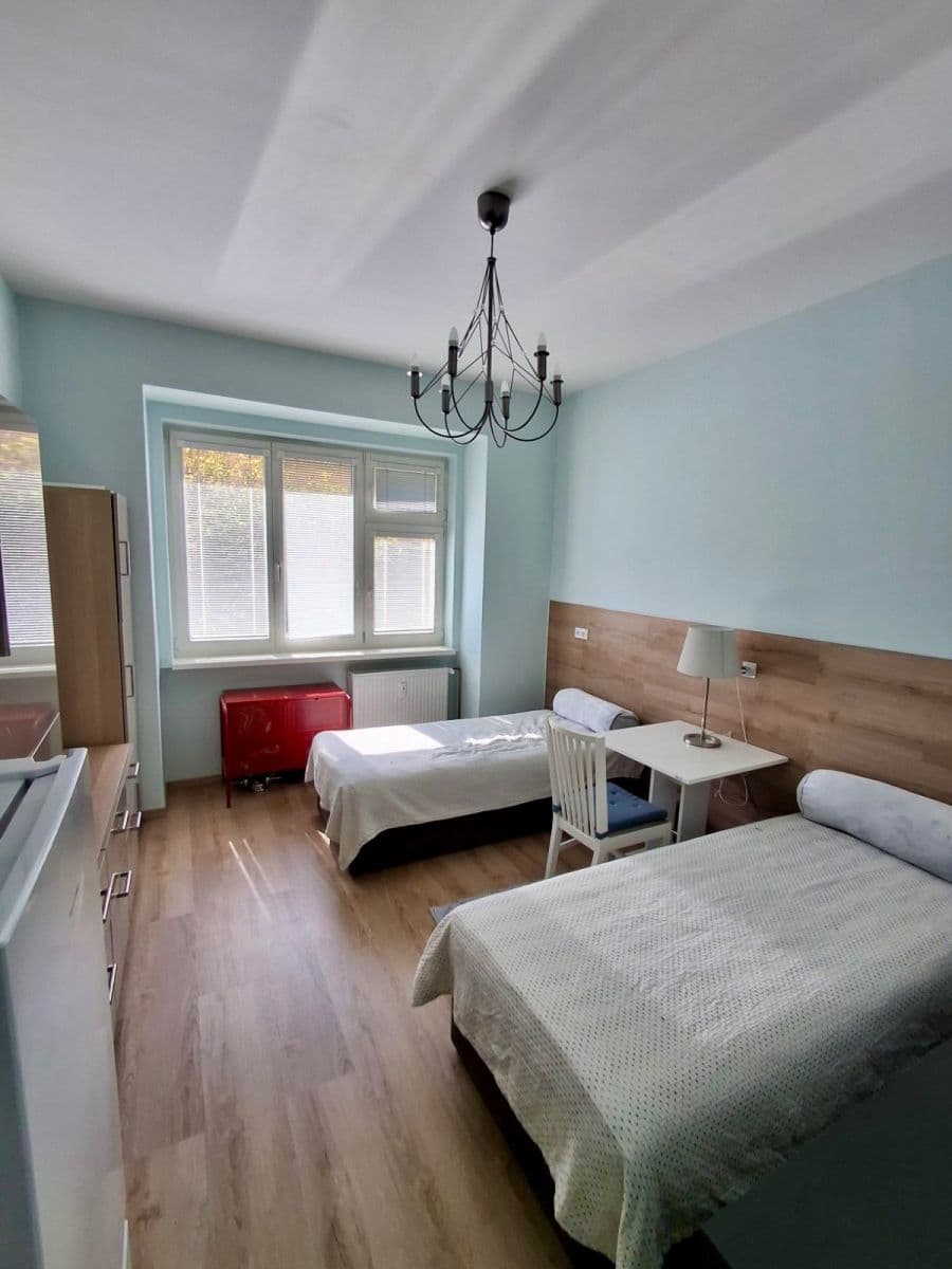 Pronájem bytu 1+kk 24 m², V Horní Stromce, Praha, Praha Pronájem bytu 1+kk 24 m², V Horní Stromce, Praha, Praha