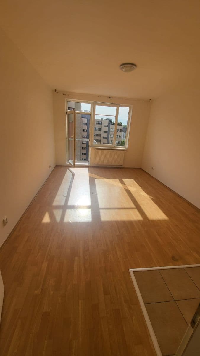 Pronájem bytu 1+kk 30 m², Pešlova, Praha, Praha Pronájem bytu 1+kk 30 m², Pešlova, Praha, Praha