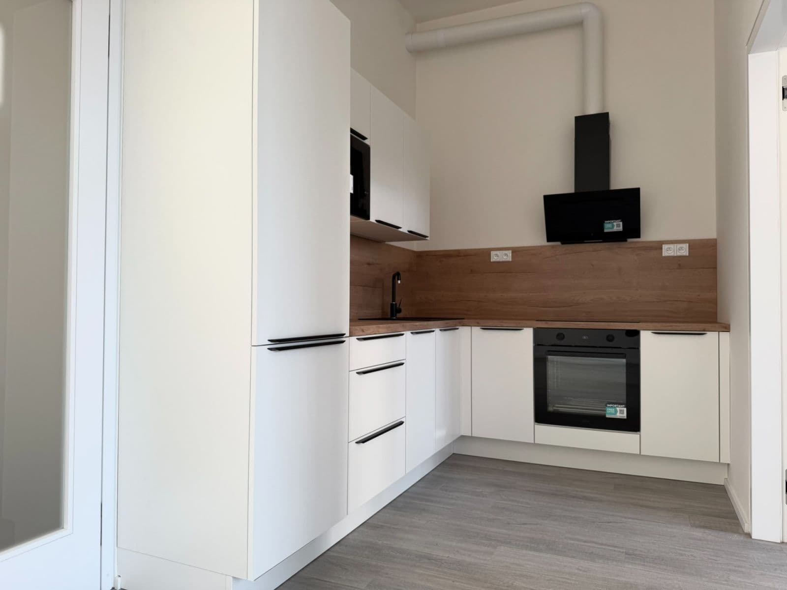 Pronájem bytu 2+kk 57 m², Malešická, Praha, Praha Pronájem bytu 2+kk 57 m², Malešická, Praha, Praha