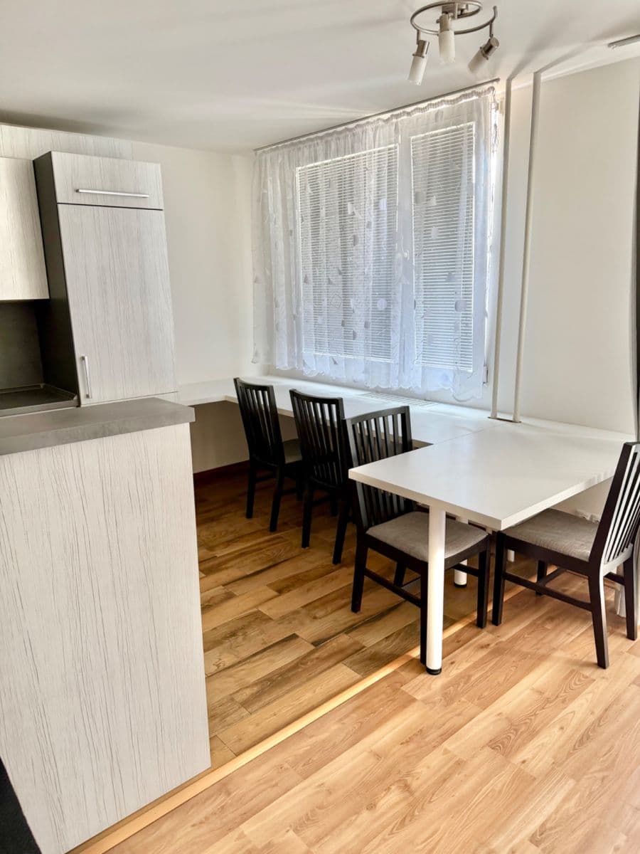 Pronájem bytu 3+kk 60 m², Habartická, Praha, Praha Pronájem bytu 3+kk 60 m², Habartická, Praha, Praha