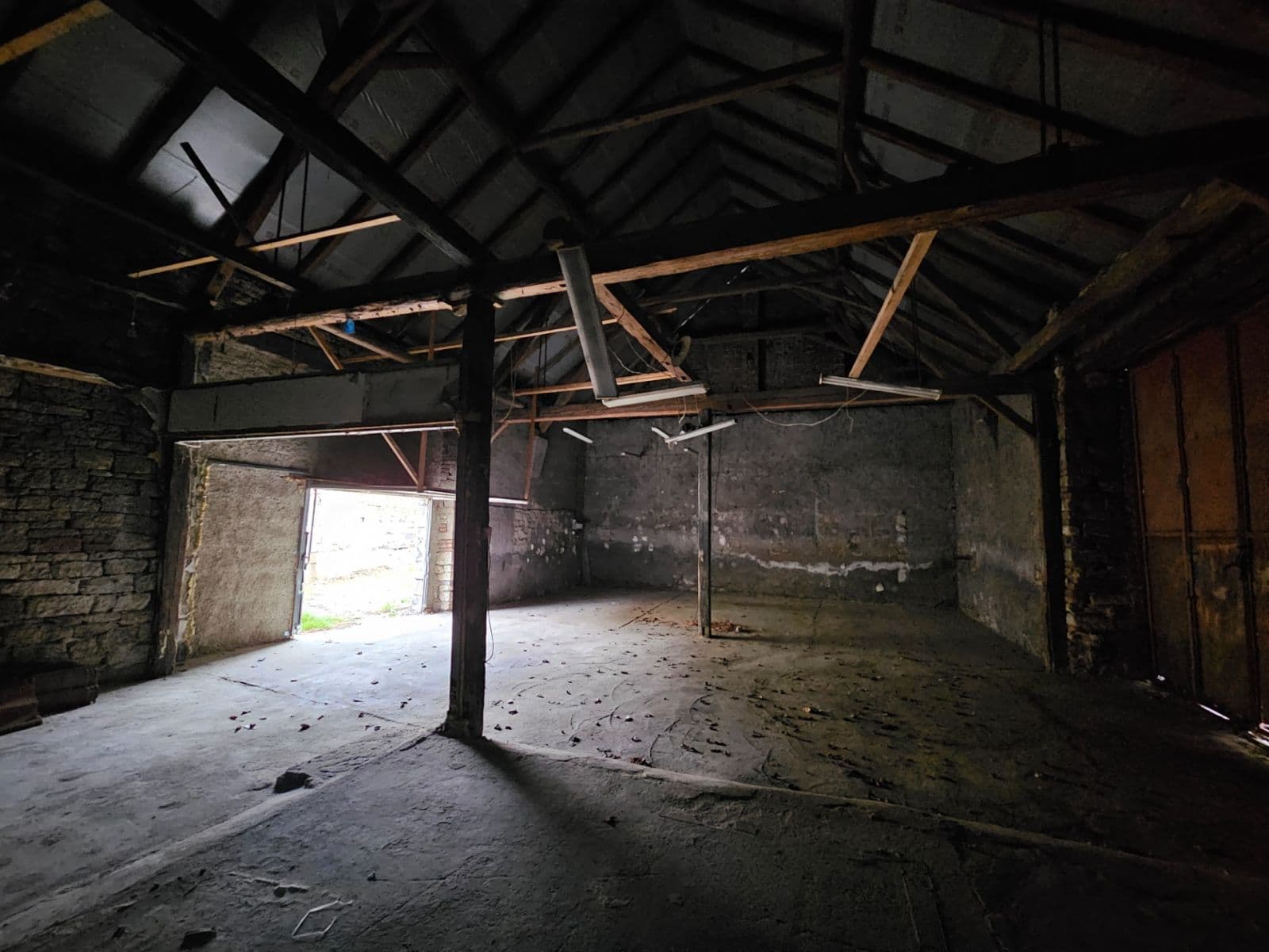 Pronájem nebytového prostoru 156 m², Kozinova, Kladno, Středočeský kraj Pronájem nebytového prostoru 156 m², Kozinova, Kladno, Středočeský kraj