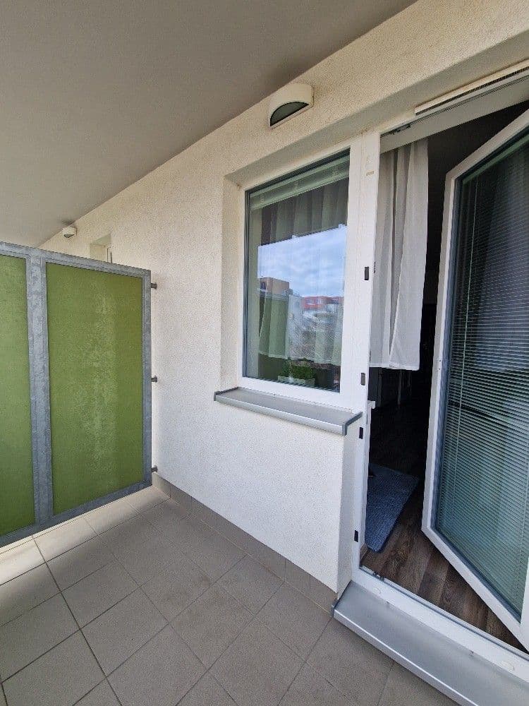 Pronájem bytu 1+kk 28 m², Václava Trojana, Praha, Praha Pronájem bytu 1+kk 28 m², Václava Trojana, Praha, Praha