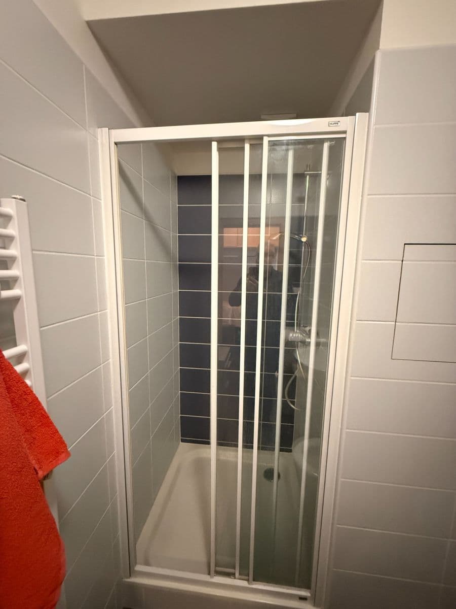 Pronájem bytu 1+kk 27 m², Cacovická, Brno, Jihomoravský kraj Pronájem bytu 1+kk 27 m², Cacovická, Brno, Jihomoravský kraj
