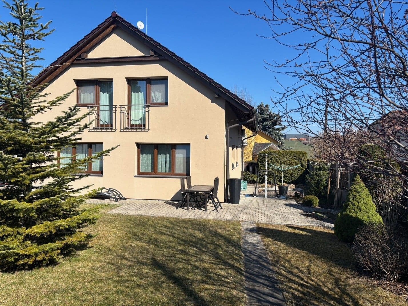 Prodej domu 176 m², pozemek 506 m², V Zátiší, Zdiby, Středočeský kraj Prodej domu 176 m², pozemek 506 m², V Zátiší, Zdiby, Středočeský kraj