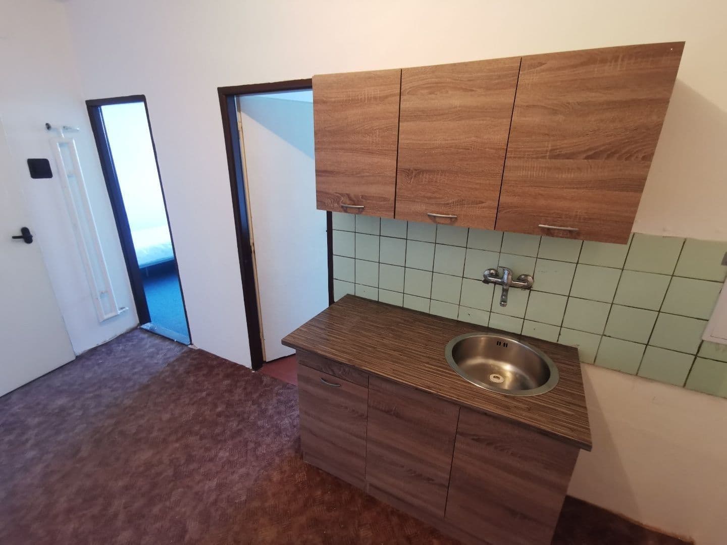 Pronájem bytu Garsoniéra 18 m², Vranovská, Petržalka, Bratislavský kraj Pronájem bytu Garsoniéra 18 m², Vranovská, Petržalka, Bratislavský kraj
