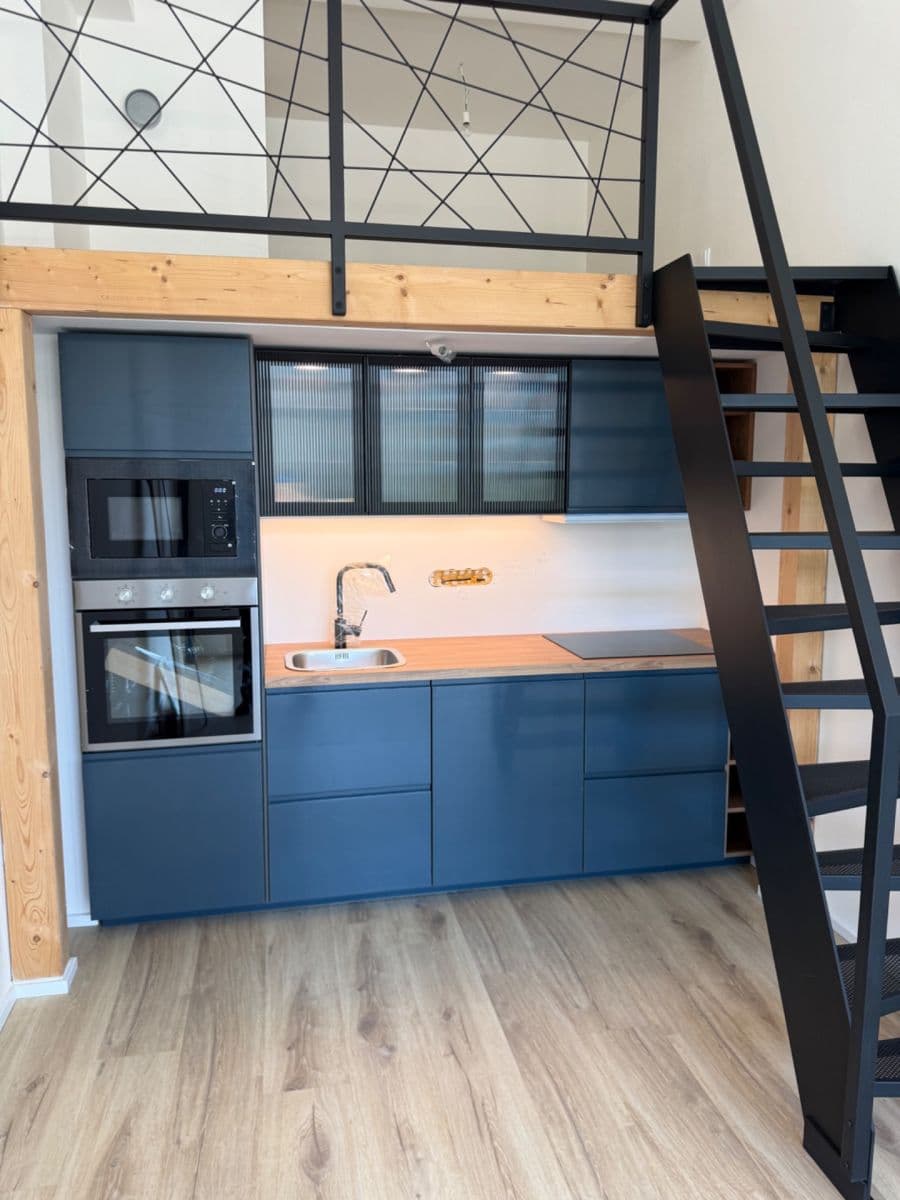 Pronájem bytu 2+kk 57 m², Malešická, Praha, Praha Pronájem bytu 2+kk 57 m², Malešická, Praha, Praha