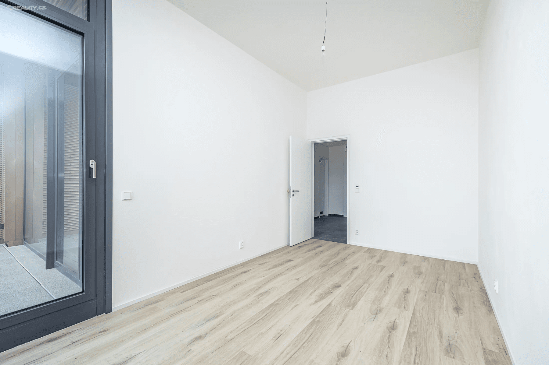 Pronájem bytu 2+kk 57 m², Malešická, Praha, Praha Pronájem bytu 2+kk 57 m², Malešická, Praha, Praha