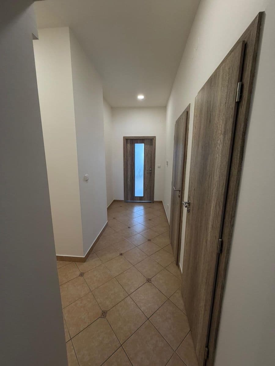 Pronájem bytu 2+kk 59 m², Nad Šutkou, Praha, Praha Pronájem bytu 2+kk 59 m², Nad Šutkou, Praha, Praha