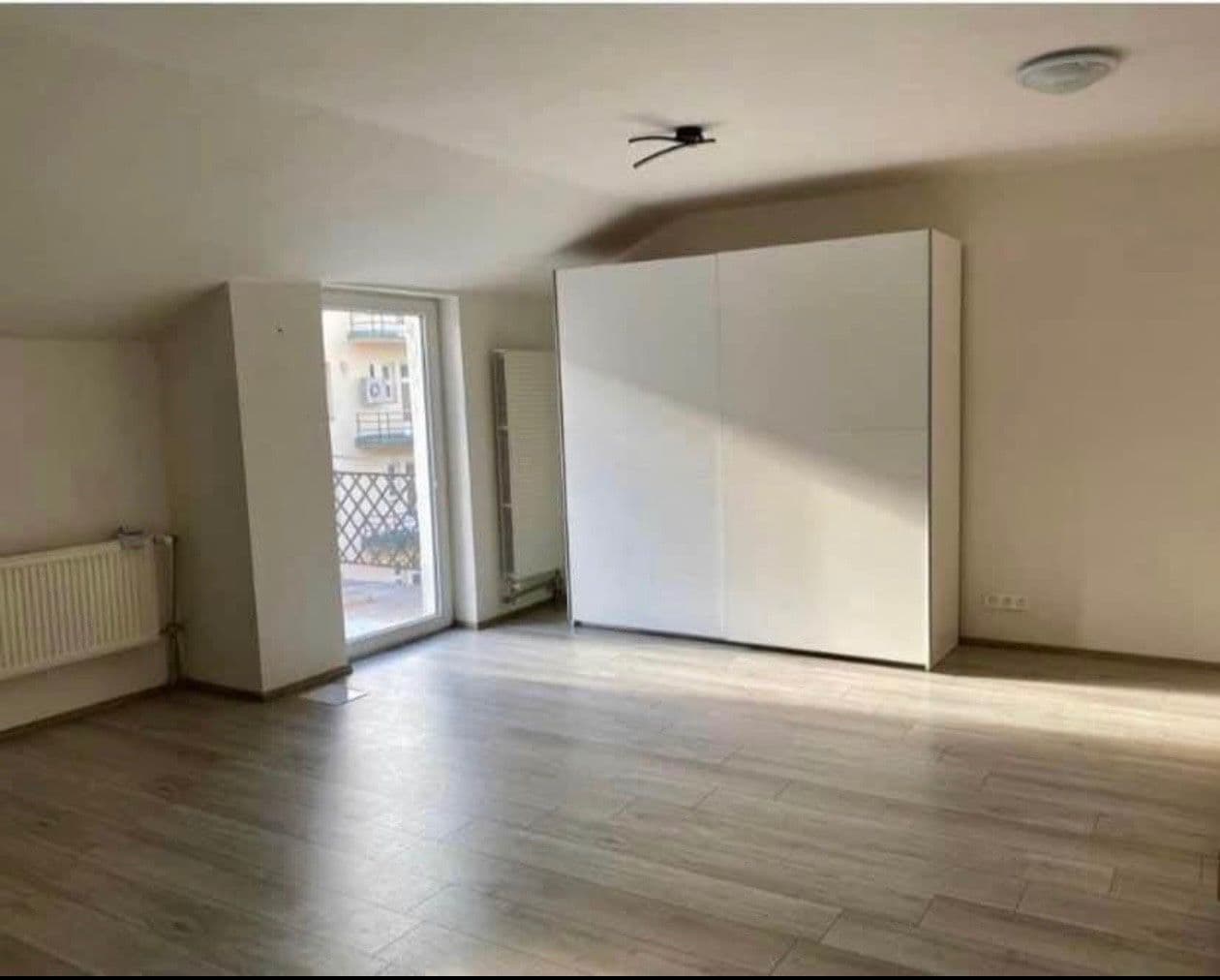 Pronájem bytu 1+kk 39 m², Západní, Karlovy Vary, Karlovarský kraj Pronájem bytu 1+kk 39 m², Západní, Karlovy Vary, Karlovarský kraj