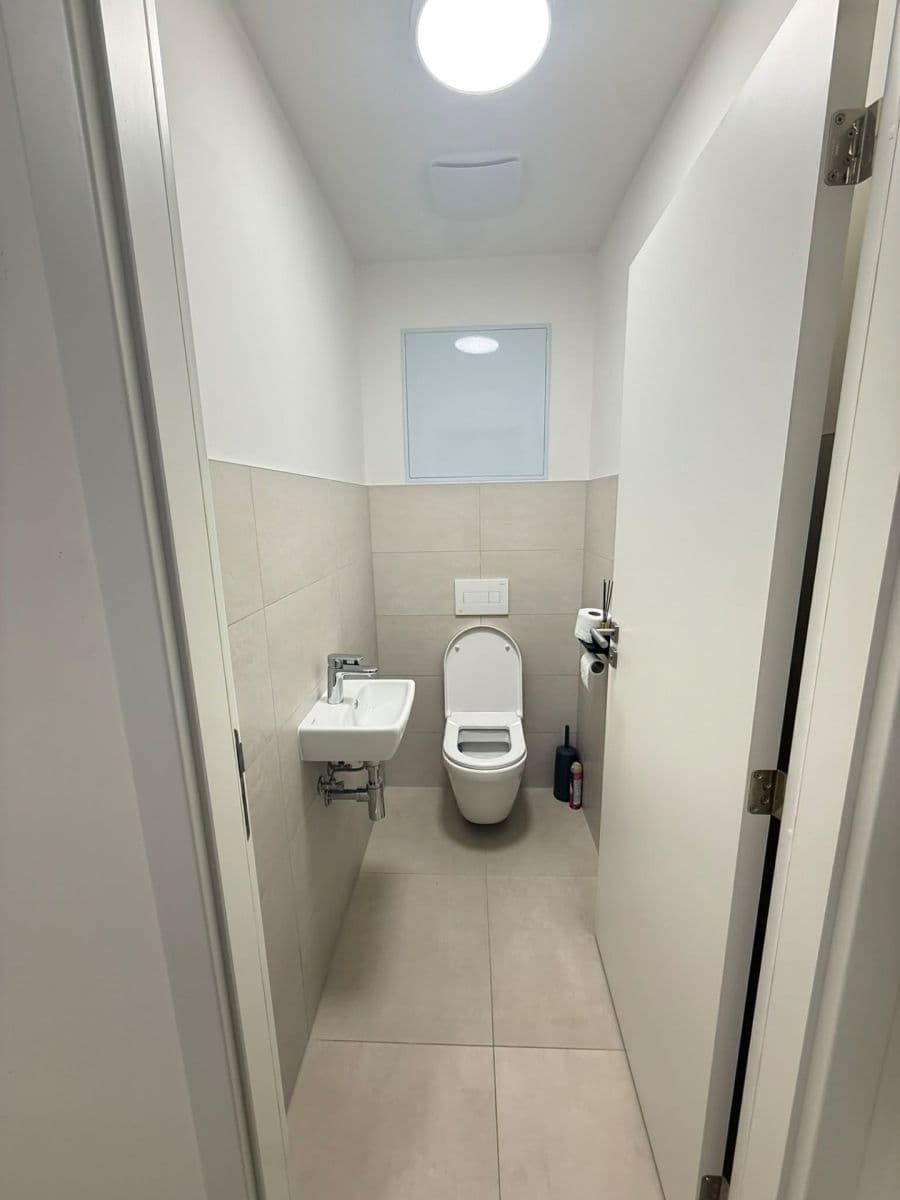 Pronájem bytu 2+kk 119 m², Sportovní, Brno, Jihomoravský kraj Pronájem bytu 2+kk 119 m², Sportovní, Brno, Jihomoravský kraj