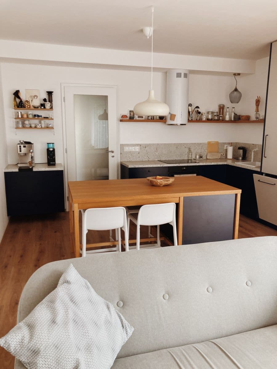 Pronájem bytu 2+kk 54 m², Benediktínská, Kladno, Středočeský kraj Pronájem bytu 2+kk 54 m², Benediktínská, Kladno, Středočeský kraj