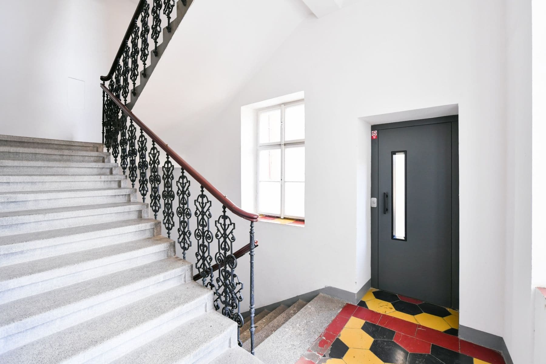 Pronájem bytu 1+1 38 m², Řipská, Praha, Praha Pronájem bytu 1+1 38 m², Řipská, Praha, Praha