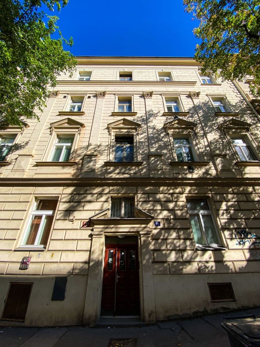 Pronájem bytu 2+kk 40 m², U Santošky, Praha, Praha Pronájem bytu 2+kk 40 m², U Santošky, Praha, Praha