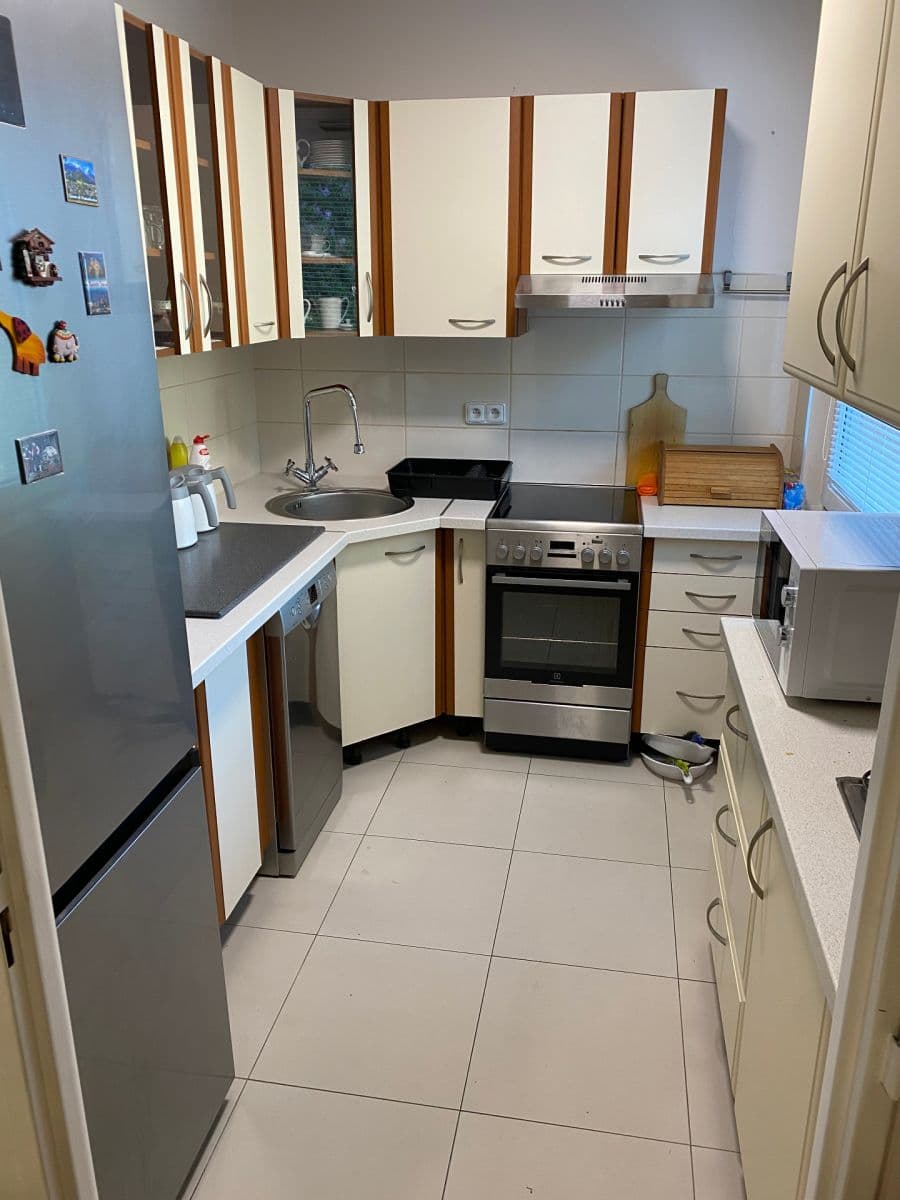 Pronájem bytu 3+1 71 m², Kytlická, Praha, Praha Pronájem bytu 3+1 71 m², Kytlická, Praha, Praha