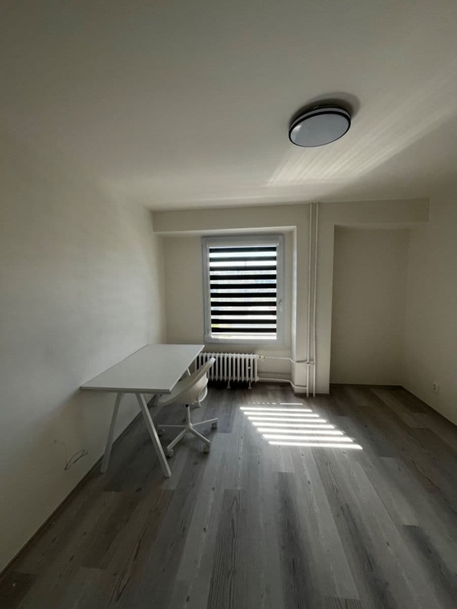 Pronájem bytu 3+1 81 m², Evropská, Praha, Praha Pronájem bytu 3+1 81 m², Evropská, Praha, Praha