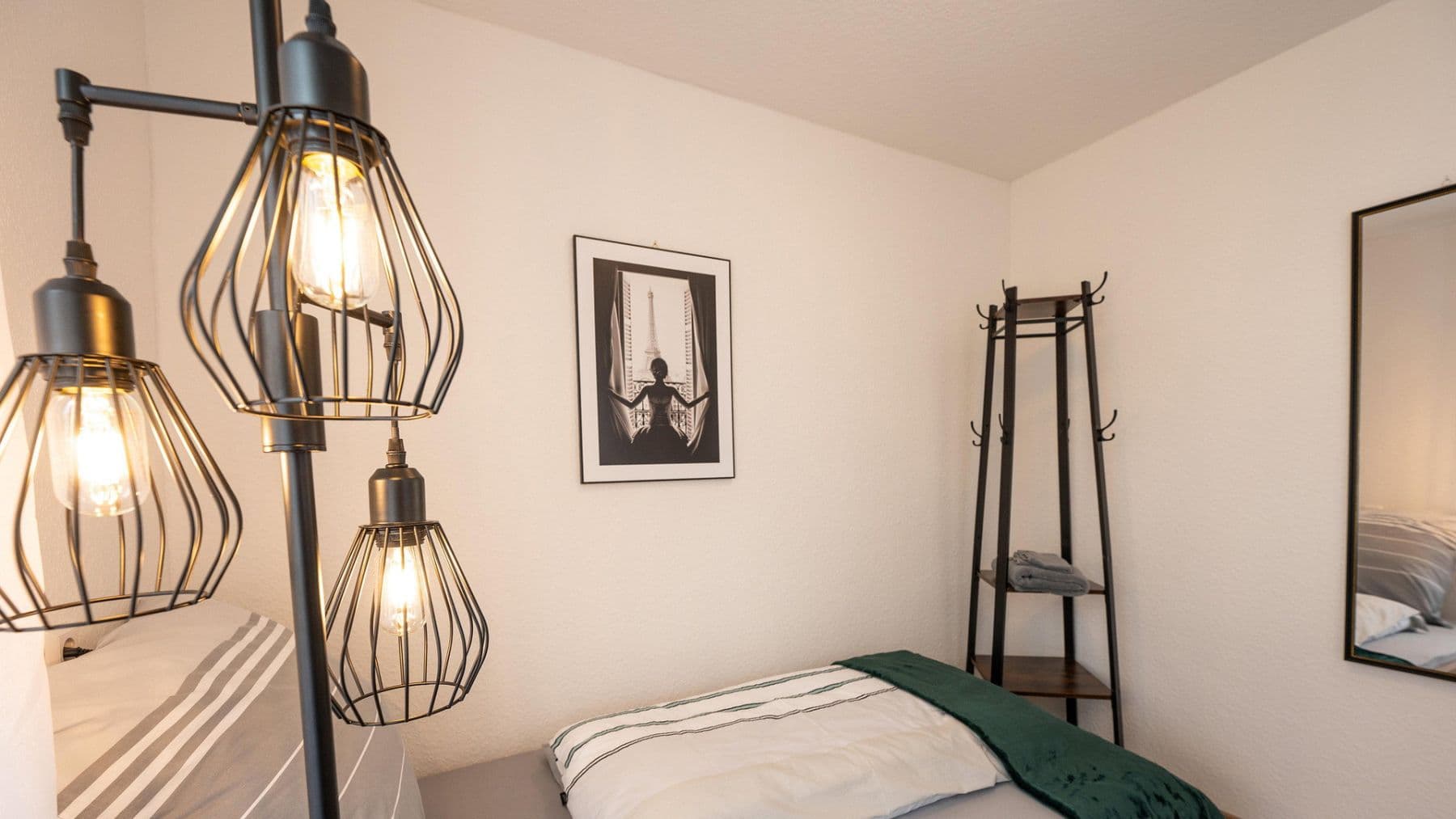 Pronájem bytu 2+1 42 m², Josef-Görres-Straße, 41, Kirn, Porýní-Falc Pronájem bytu 2+1 42 m², Josef-Görres-Straße, 41, Kirn, Porýní-Falc