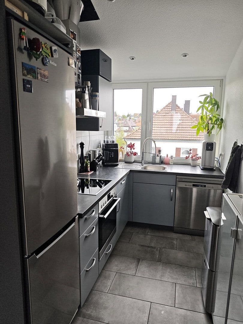 Pronájem bytu 2+kk 85 m², Reutlingen, Bádensko-Württembersko Pronájem bytu 2+kk 85 m², Reutlingen, Bádensko-Württembersko