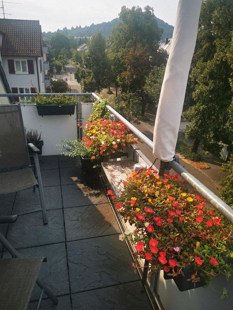 Pronájem bytu 2+kk 85 m², Reutlingen, Bádensko-Württembersko Pronájem bytu 2+kk 85 m², Reutlingen, Bádensko-Württembersko