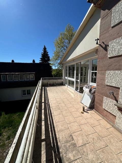 Pronájem bytu 3+1 90 m², Waldstromerstr. 18, Nürnberg, Bavorsko Pronájem bytu 3+1 90 m², Waldstromerstr. 18, Nürnberg, Bavorsko