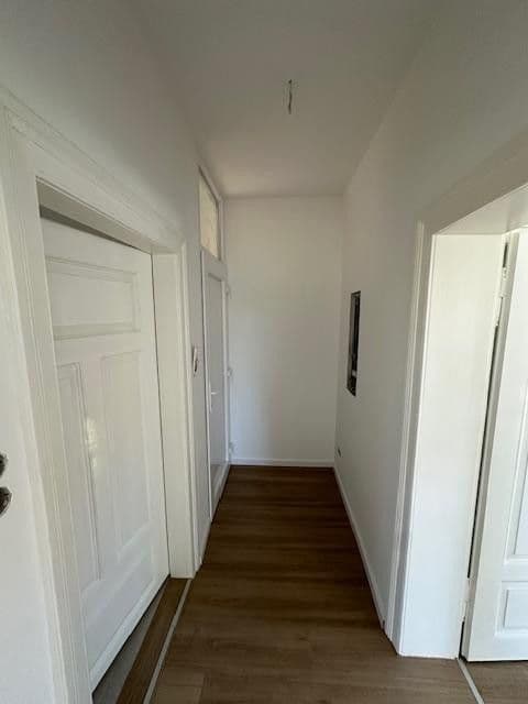 Pronájem bytu 3+1 90 m², Waldstromerstr. 18, Nürnberg, Bavorsko Pronájem bytu 3+1 90 m², Waldstromerstr. 18, Nürnberg, Bavorsko