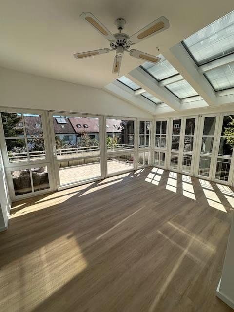 Pronájem bytu 3+1 90 m², Waldstromerstr. 18, Nürnberg, Bavorsko Pronájem bytu 3+1 90 m², Waldstromerstr. 18, Nürnberg, Bavorsko