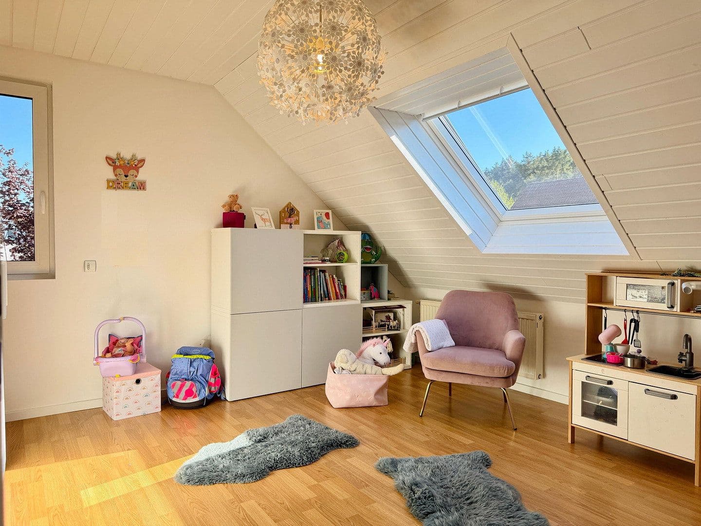 Prodej domu 211 m², pozemek 615 m², Fürstenwalde nad Sprévou, Braniborsko Prodej domu 211 m², pozemek 615 m², Fürstenwalde nad Sprévou, Braniborsko
