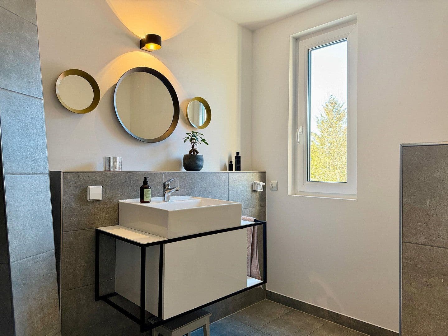 Prodej domu 211 m², pozemek 615 m², Fürstenwalde nad Sprévou, Braniborsko Prodej domu 211 m², pozemek 615 m², Fürstenwalde nad Sprévou, Braniborsko
