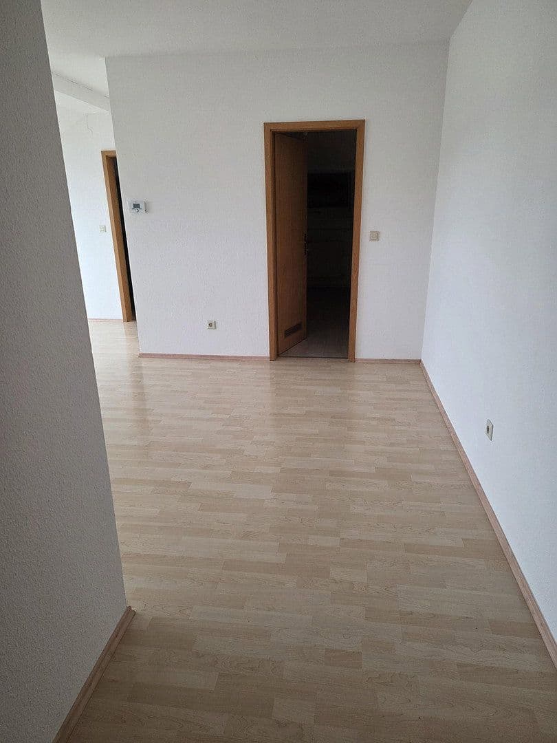Pronájem bytu 3+1 65 m², Landau, Porýní-Falc Pronájem bytu 3+1 65 m², Landau, Porýní-Falc
