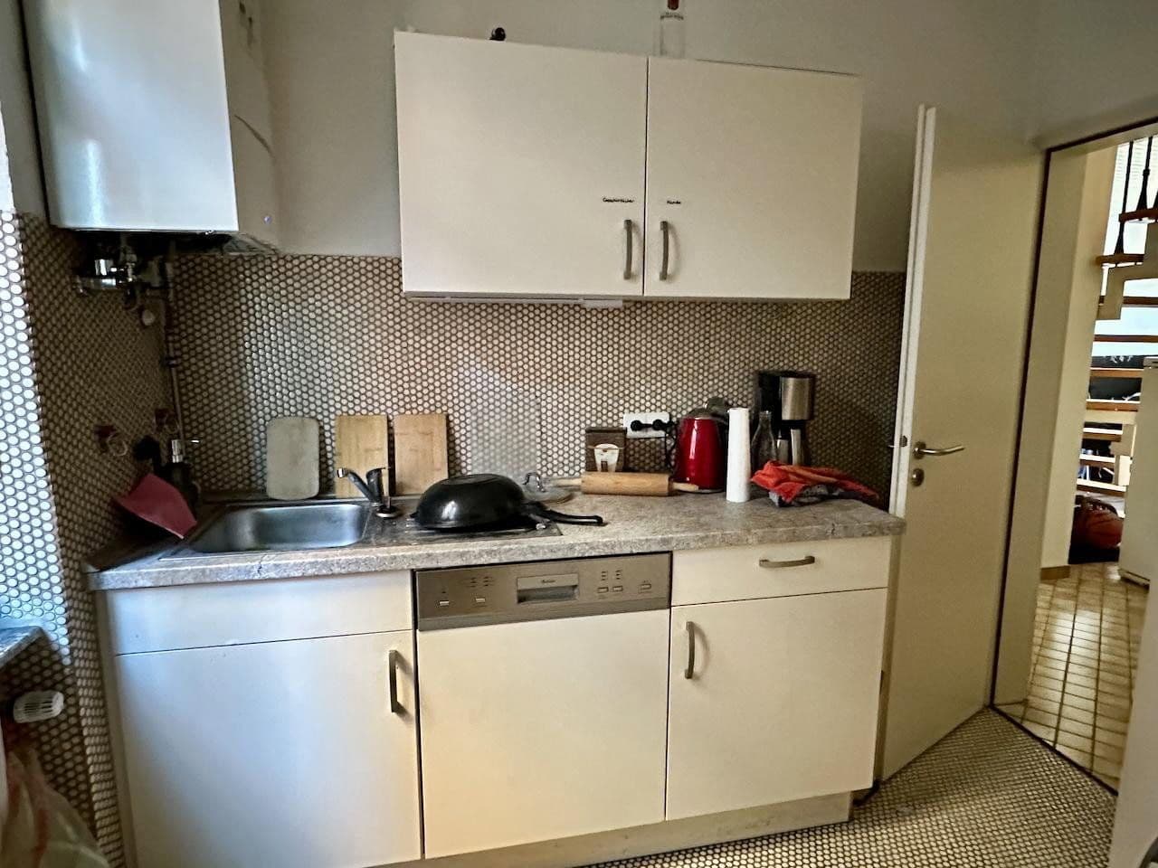 Pronájem bytu 4+1 80 m², Stuttgart, Bádensko-Württembersko Pronájem bytu 4+1 80 m², Stuttgart, Bádensko-Württembersko