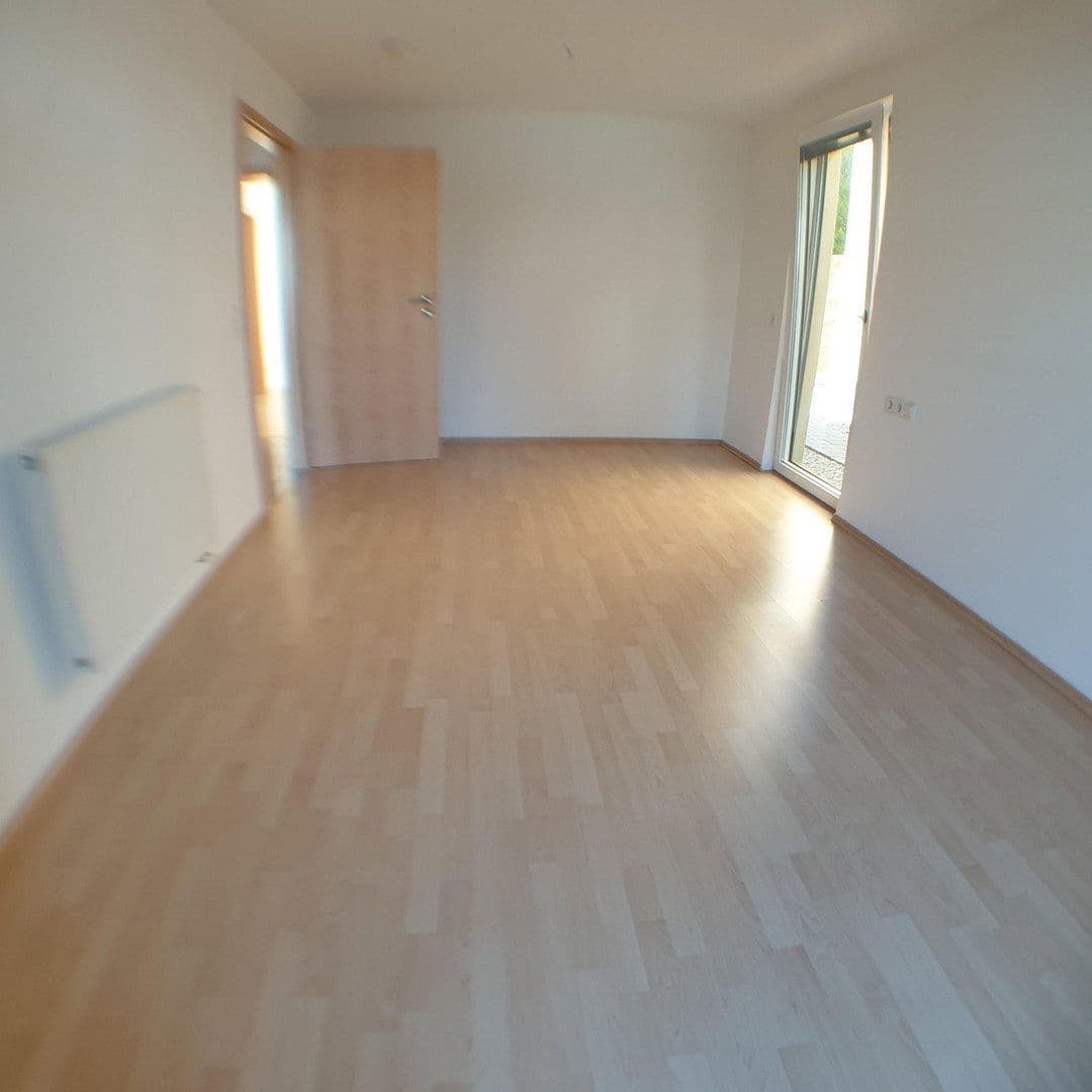 Pronájem bytu 3+kk 75 m², Curfeßstraße 33, Aalen, Bádensko-Württembersko Pronájem bytu 3+kk 75 m², Curfeßstraße 33, Aalen, Bádensko-Württembersko