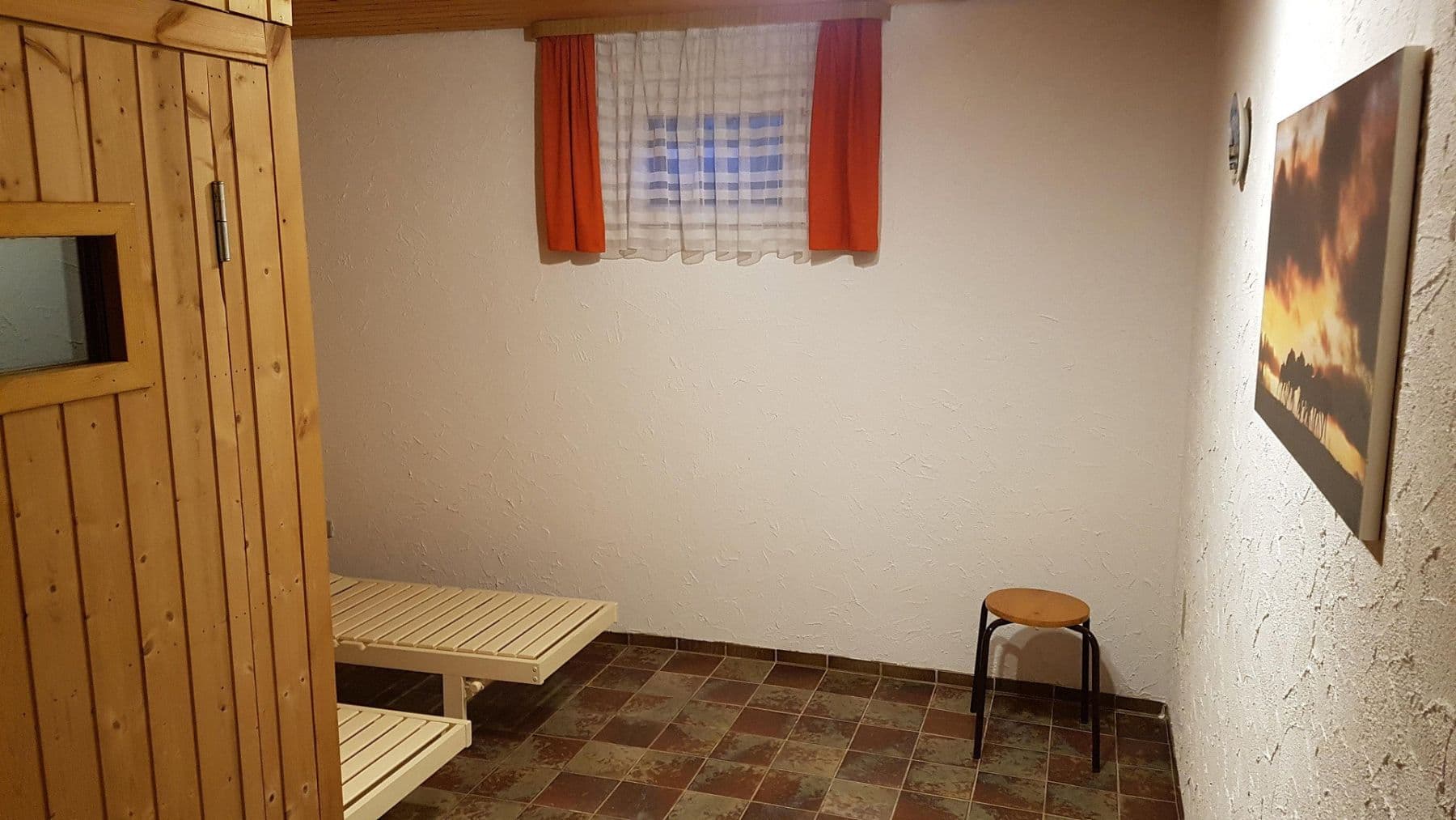 Pronájem bytu 3+1 100 m², Böbingen an der Rems, Bádensko-Württembersko Pronájem bytu 3+1 100 m², Böbingen an der Rems, Bádensko-Württembersko