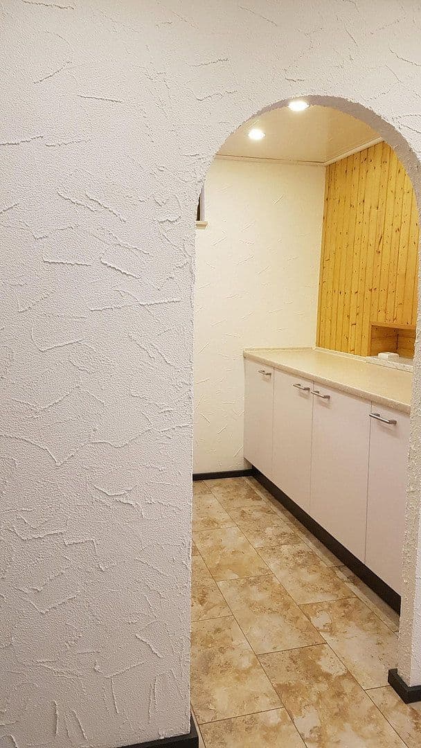 Pronájem bytu 3+1 100 m², Böbingen an der Rems, Bádensko-Württembersko Pronájem bytu 3+1 100 m², Böbingen an der Rems, Bádensko-Württembersko