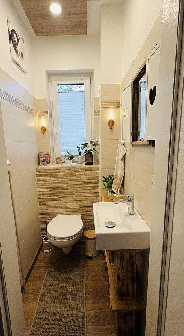 Prodej bytu 3+1 74 m², Berlin, Berlín Prodej bytu 3+1 74 m², Berlin, Berlín