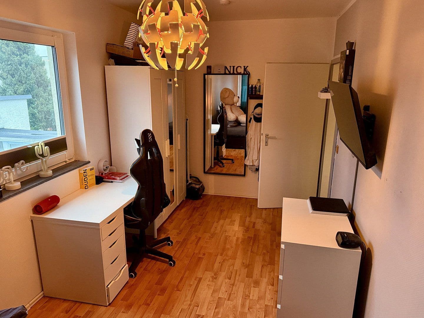 Prodej bytu 3+1 74 m², Berlin, Berlín Prodej bytu 3+1 74 m², Berlin, Berlín
