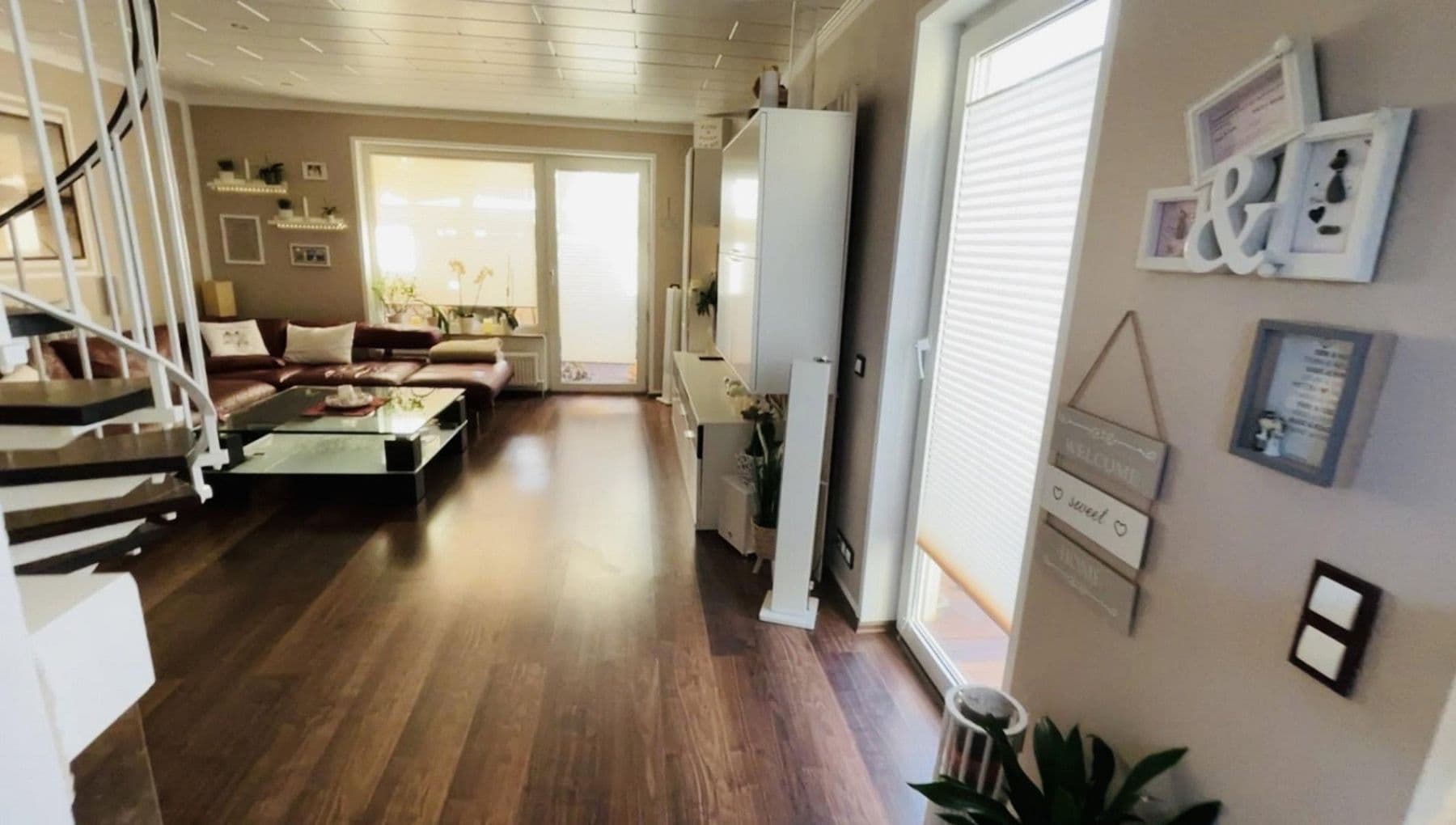 Prodej bytu 3+1 74 m², Berlin, Berlín Prodej bytu 3+1 74 m², Berlin, Berlín