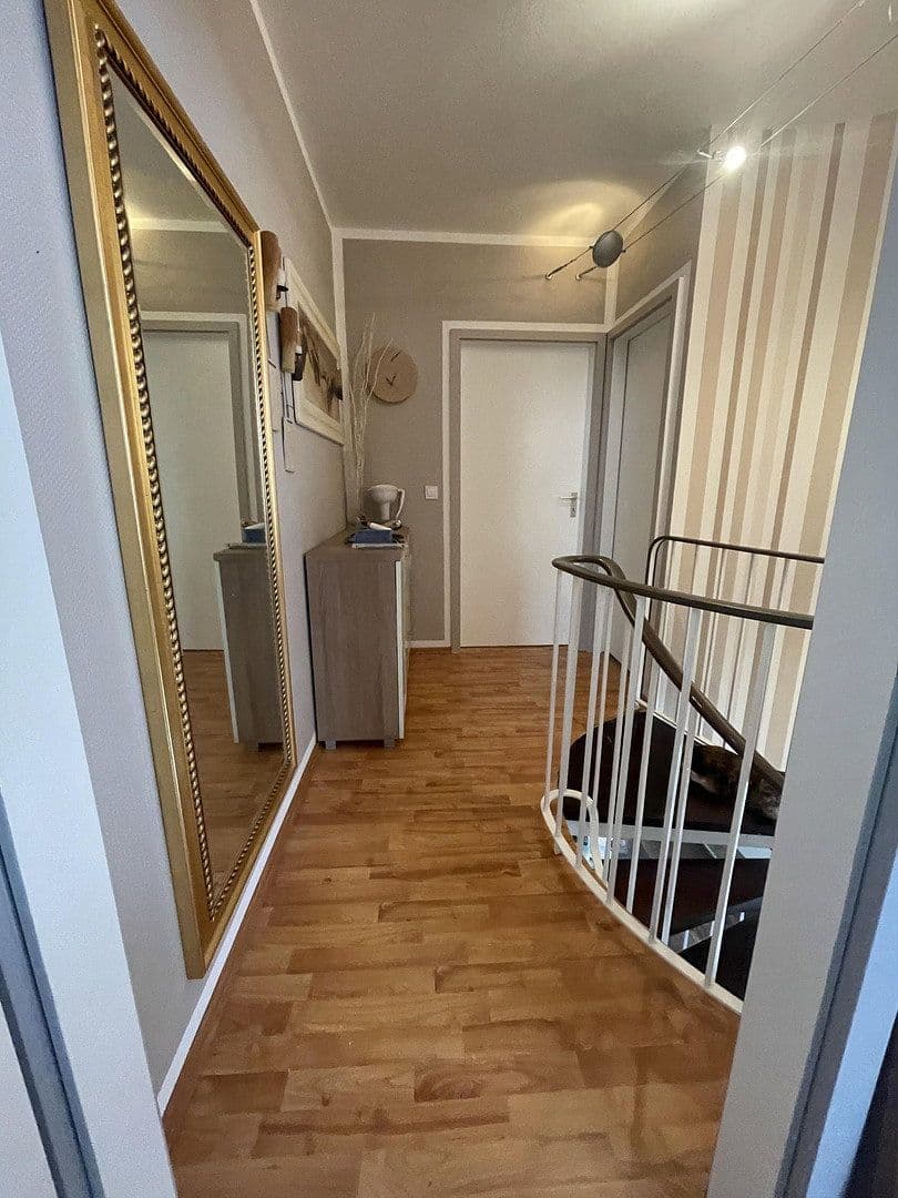 Prodej bytu 3+1 74 m², Berlin, Berlín Prodej bytu 3+1 74 m², Berlin, Berlín