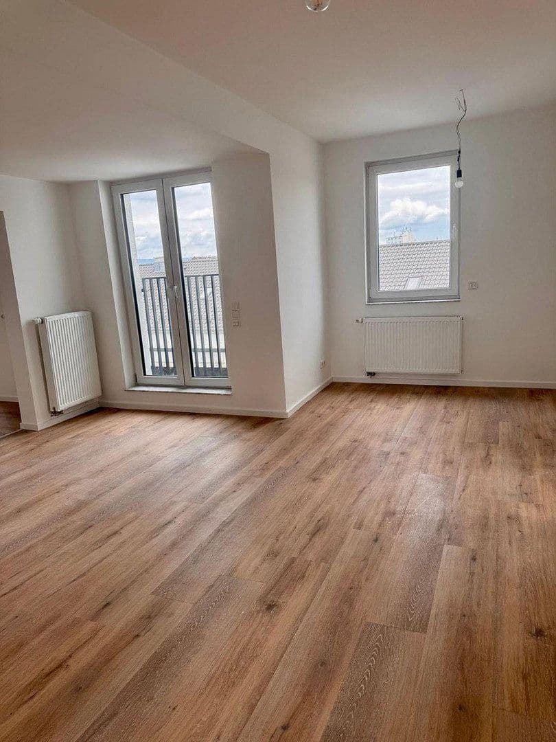 Pronájem bytu 3+1 82 m², Offenbach am Main, Hessen Pronájem bytu 3+1 82 m², Offenbach am Main, Hessen